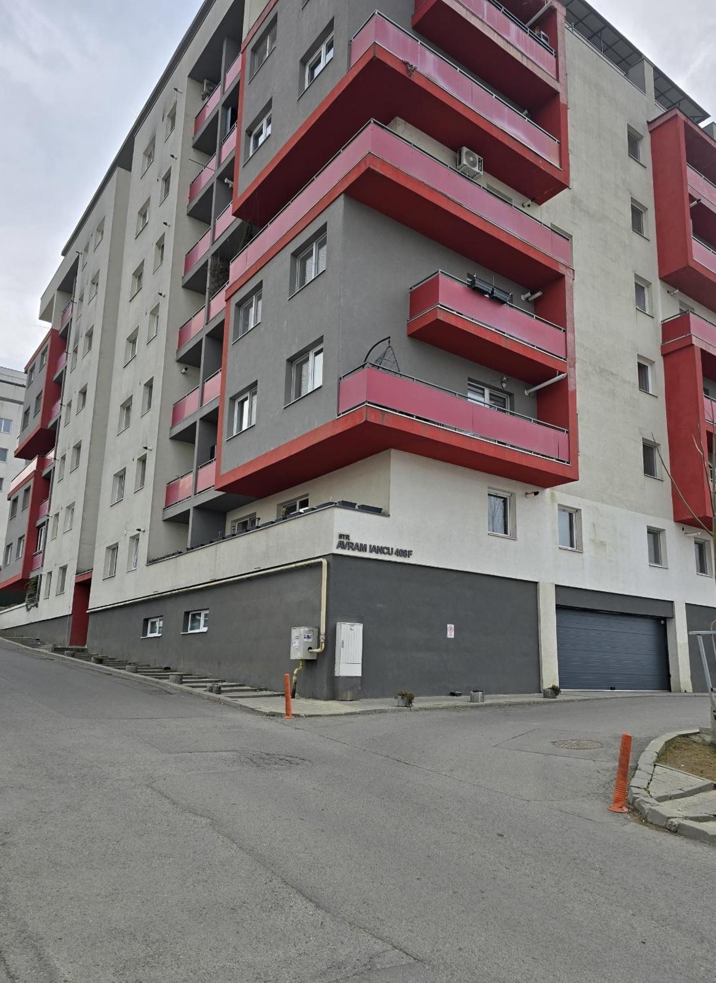 Gray Apartment Nearby Amethyst & Vivo Mall Floreşti Exterior foto